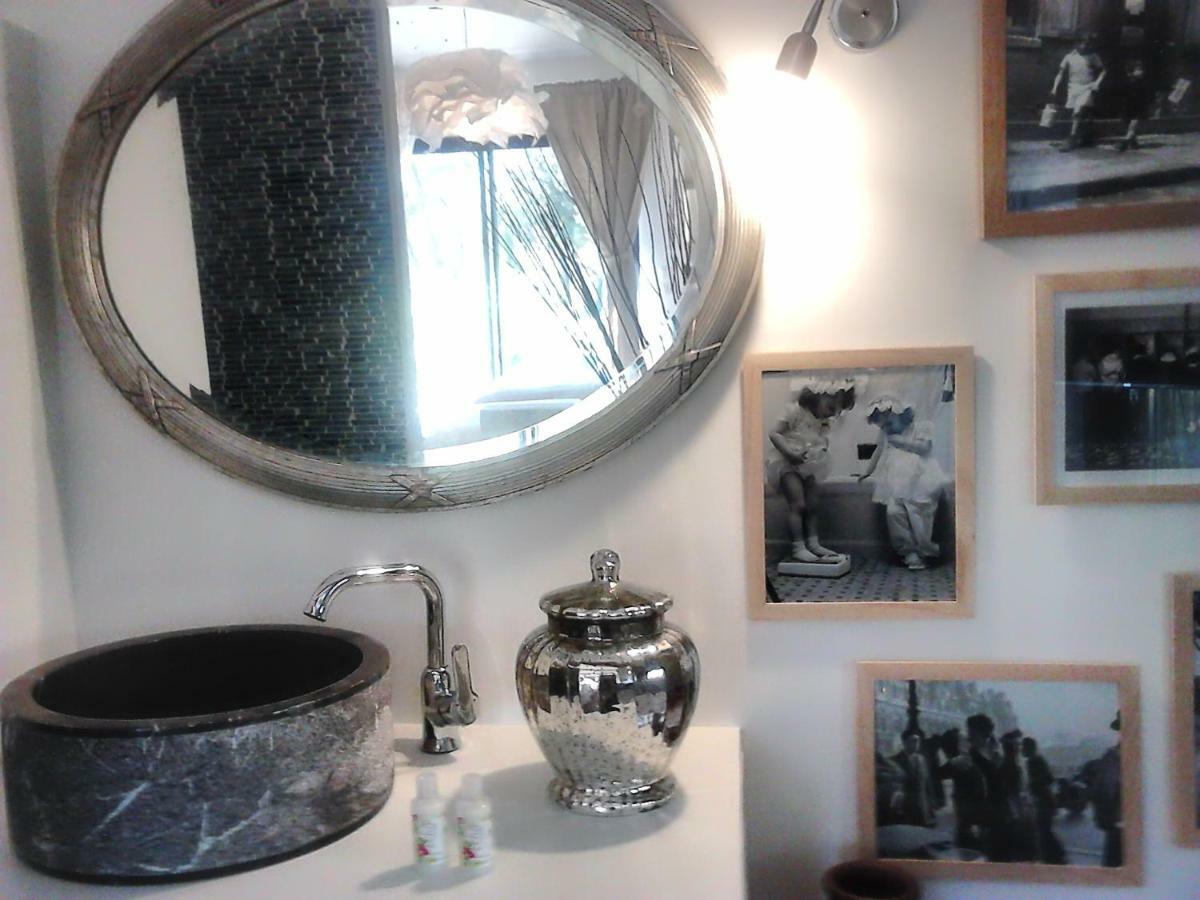 La Maison De Charlie Vaugines ภายนอก รูปภาพ